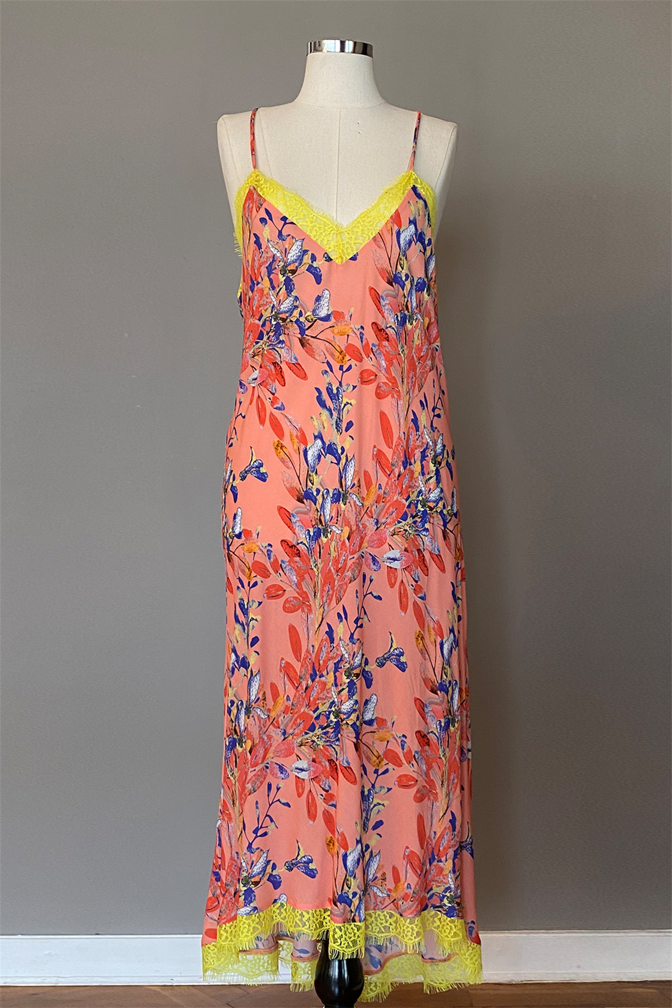 SEI X NUC ASKILI PEMBE SATEN ELBİSE