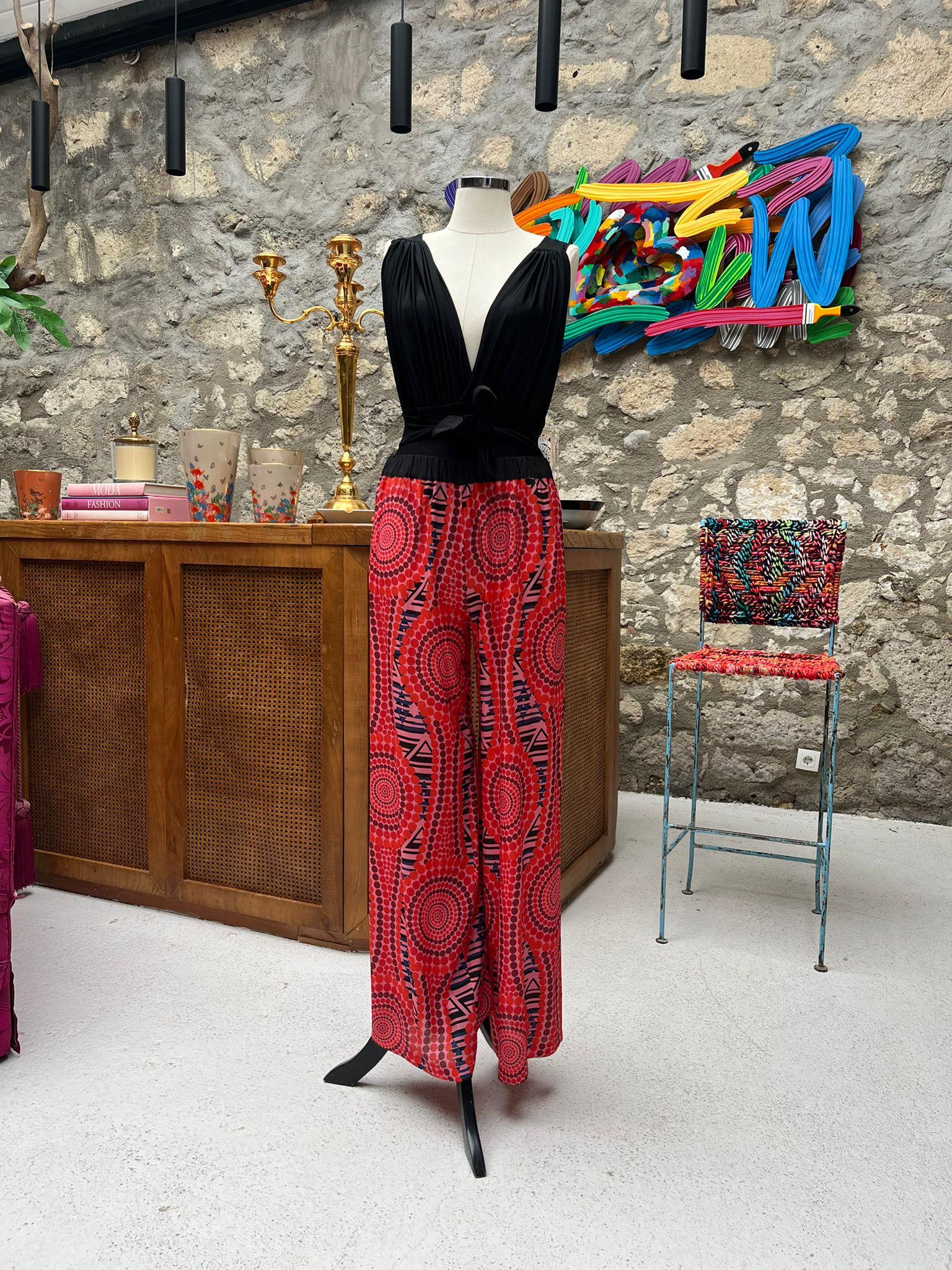 Şerit Detaylı Pantolon