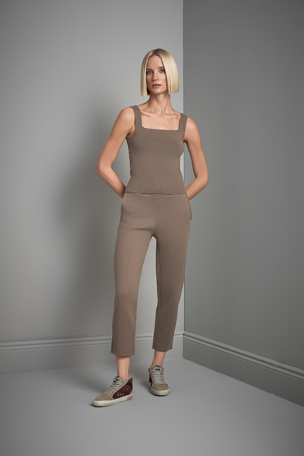 Beli Kordonlu Cepli Triko Pantolon