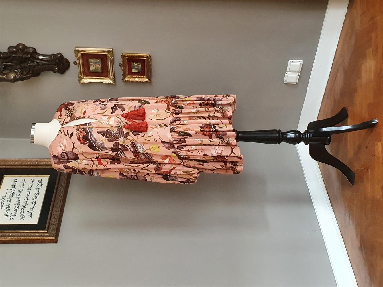 Kaplan Desenli Pomponlu Elbise