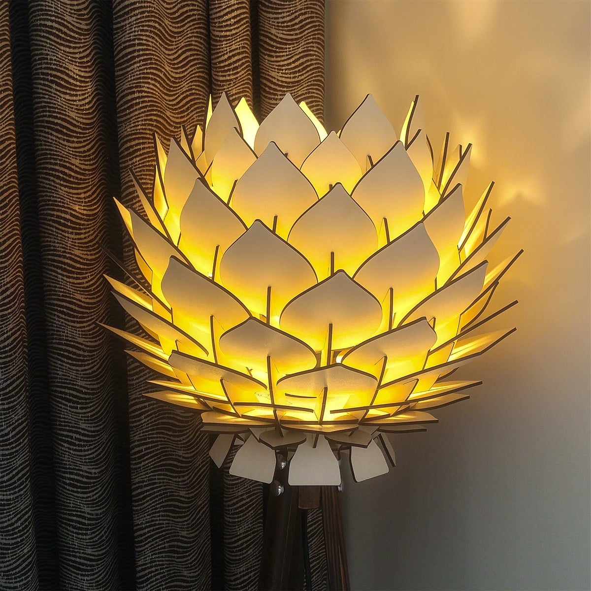 Design OTTO LOTUS Dekoratif Abajur Avize Sarkıt Lambader Şapkası Bej MC201003