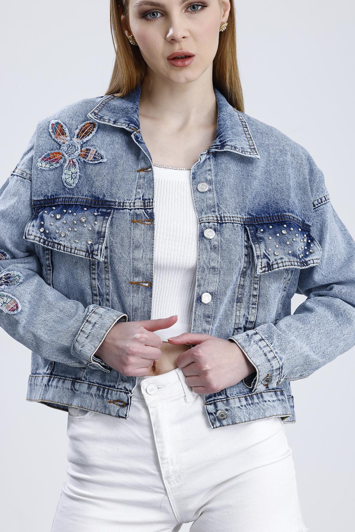 Nakışlı Taş Aksesuarlı Cepli Denim Ceket
