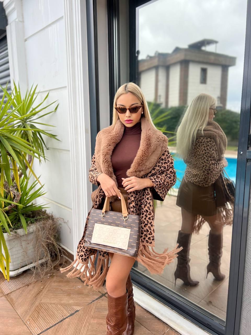 Yakası Kürklü Leopar Sezonsuz Triko Şal