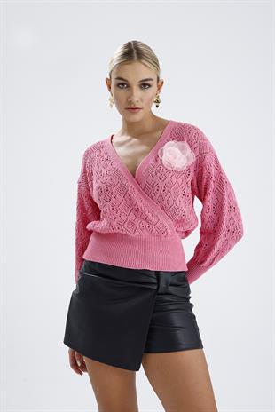 Gül Aksesuarlı Kruvaze Bluz