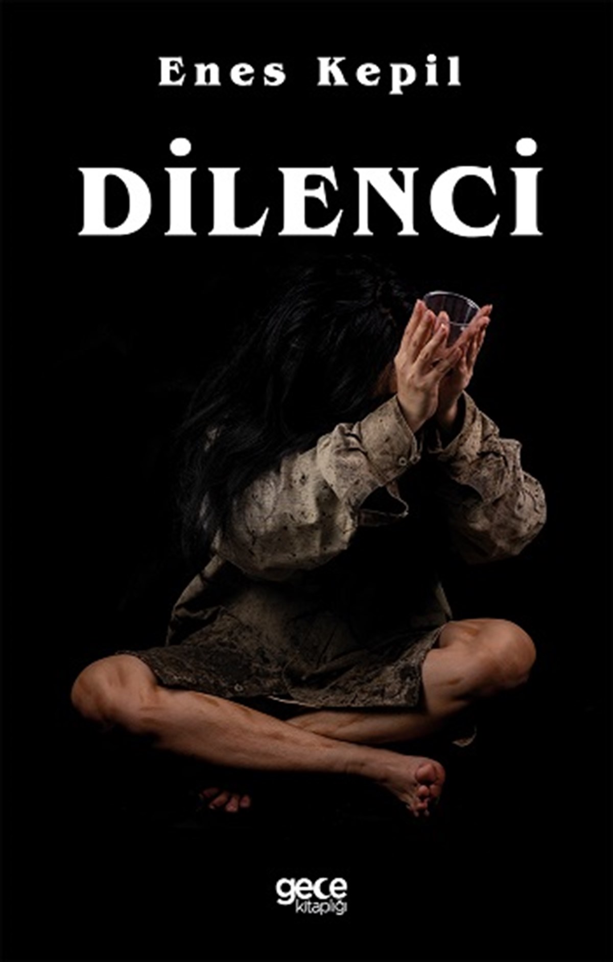 Dilenci-Kırmızı Elma