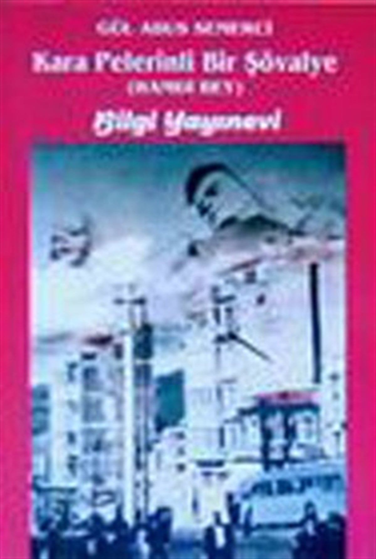 Kara Pelerinli Bir Şövalye 