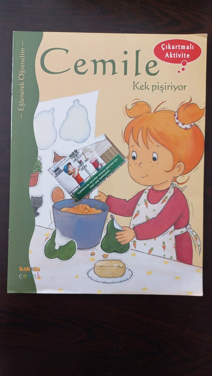 Cemile Kek Pişiriyor - (SAHAF) , Kolektif , Kitap Müptelası - Sahaf , 2453328823385 ,