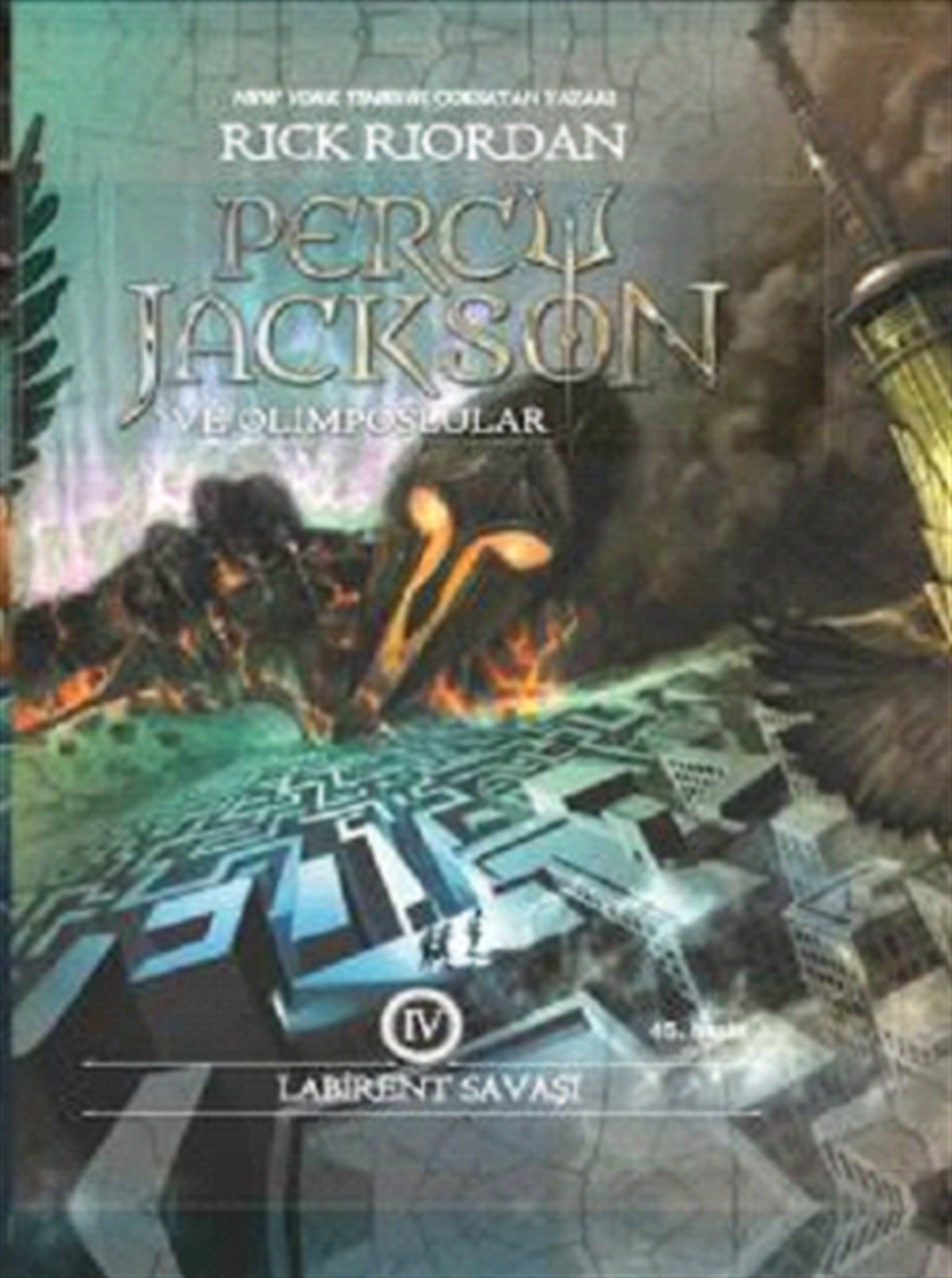 Percy Jackson ve Olimposlular 4 - Labirent Savaşı (Ciltli)