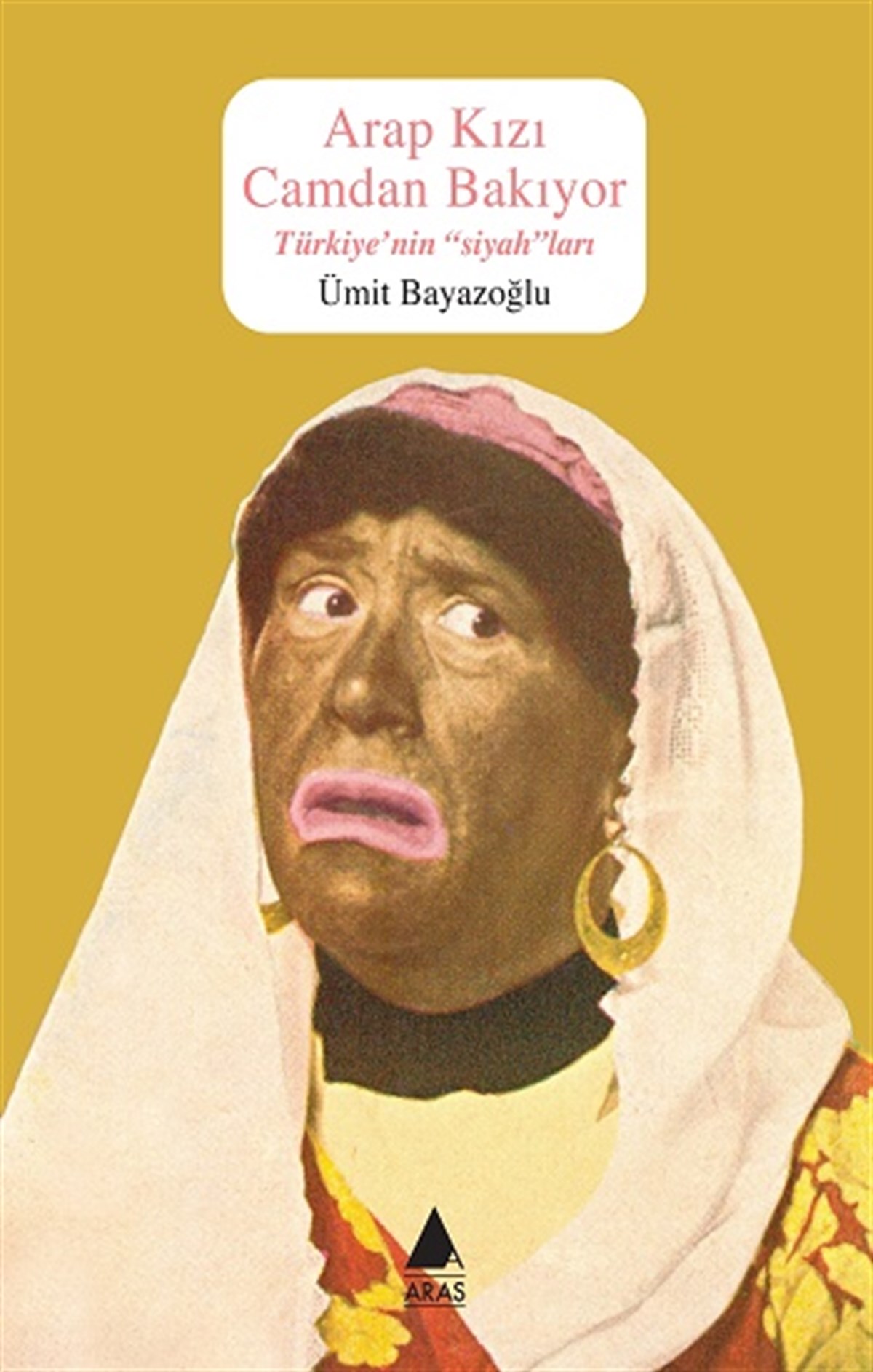 Arap Kızı Camdan Bakıyor