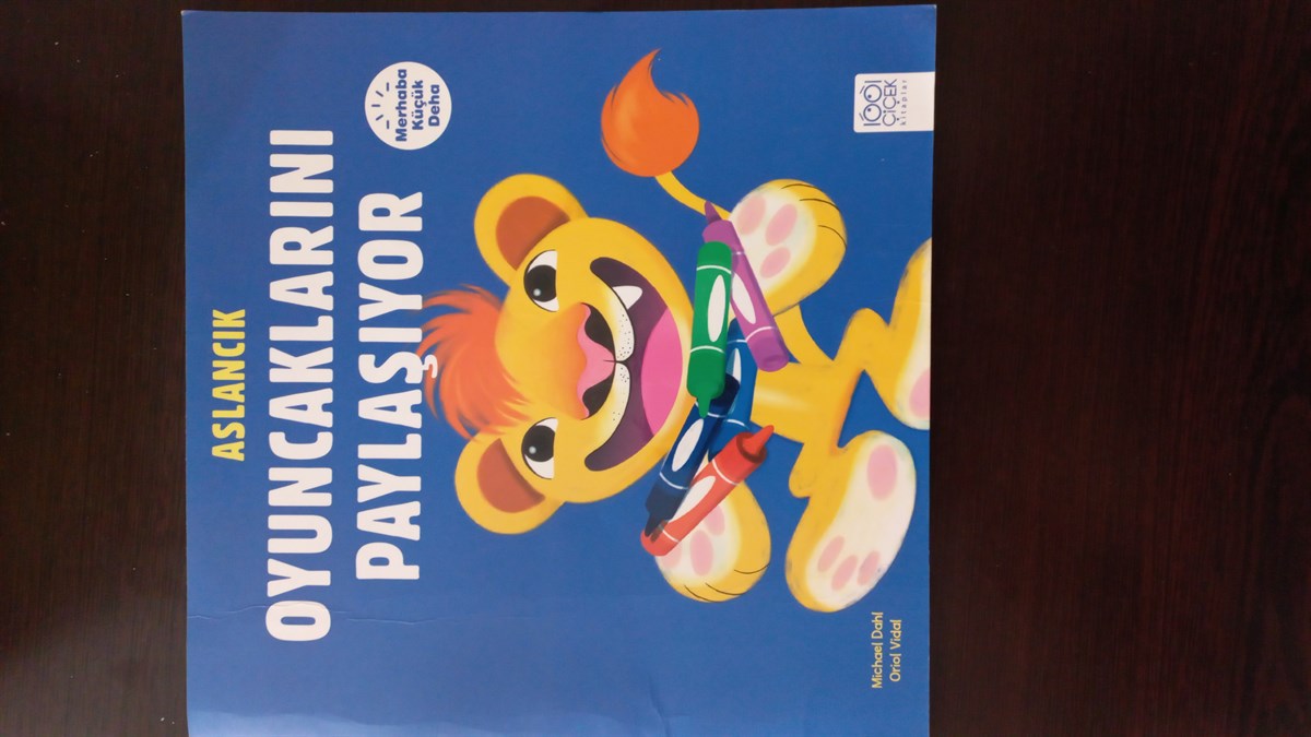 Aslancık Oyuncaklarını Paylaşıyor - (SAHAF) , Oriol Vidal , Kitap Müptelası - Sahaf , 2453328823493 ,