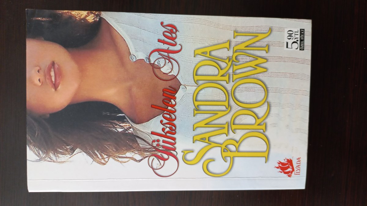 Yüksek Ateş - (SAHAF) , Sandra Brown , Kitap Müptelası - Sahaf , 2453328823348 ,