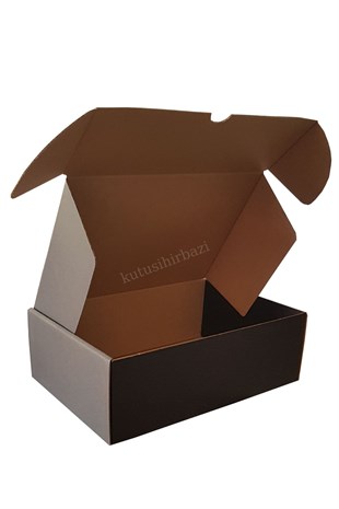 30x20x10 SİYAH KAPAKLI KUTU