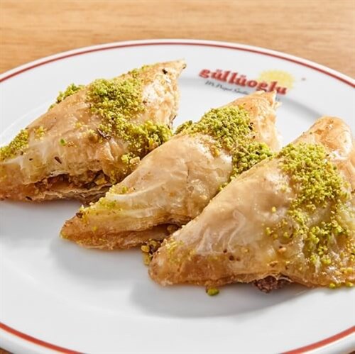 Fıstıklı Şöbiyet (500 gr) Güllüoğlu