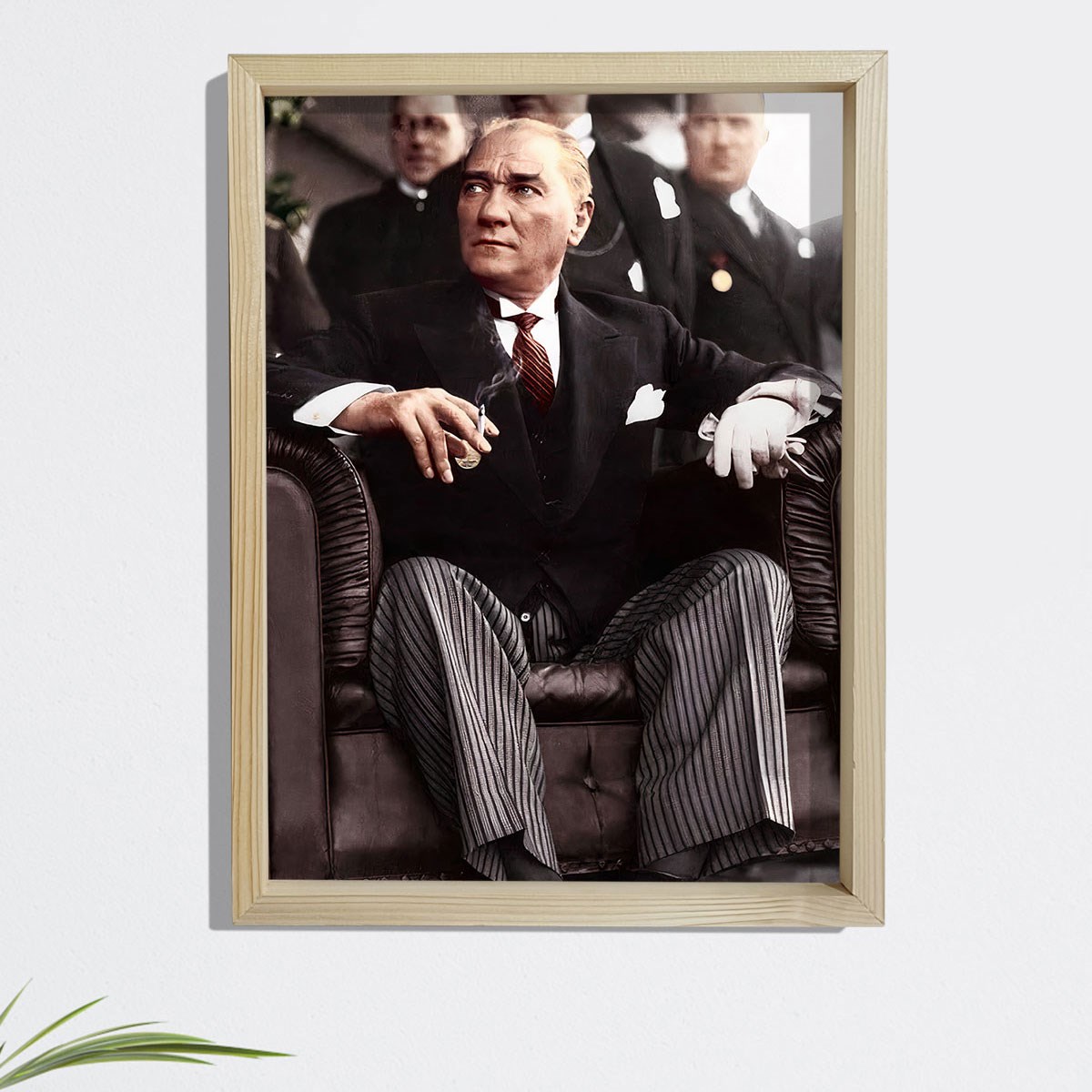 Dekor Loft Çam Ağacı Çerçeveli Atatürk Tablo 33x44 cm