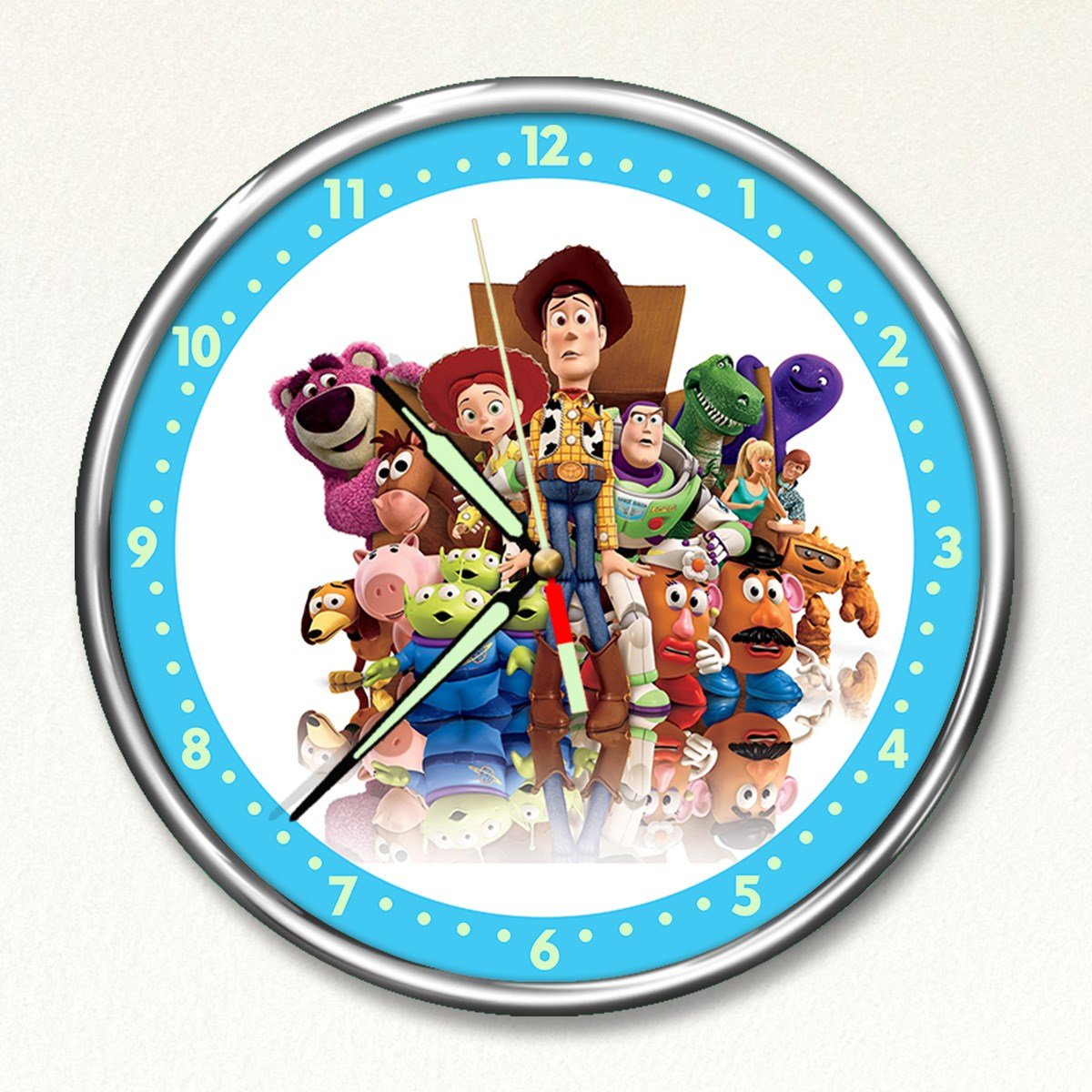 Dekor Loft Premium Gece Parlayan Oyuncak Hikayesi  Çocuk Odası Duvar Saati