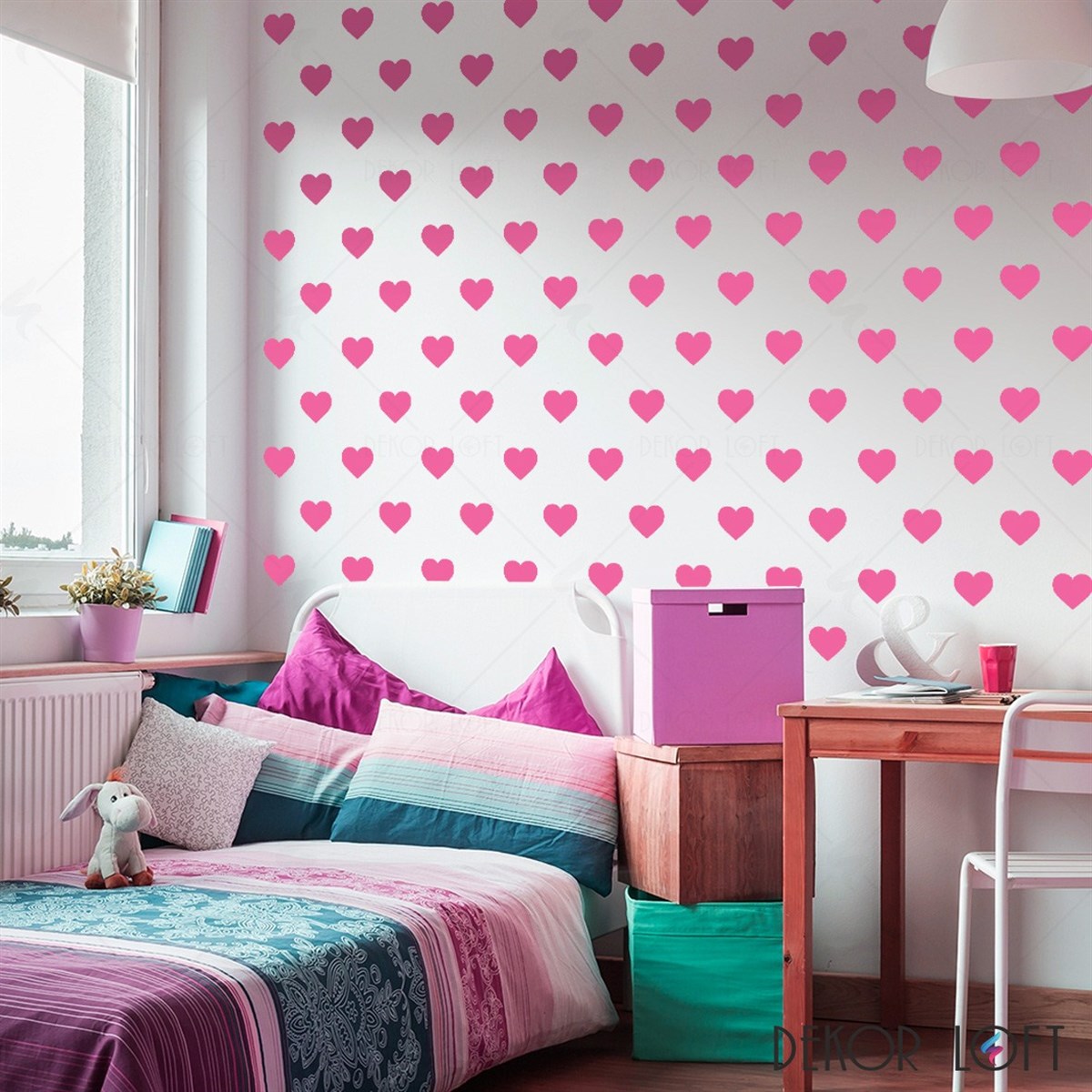 DekorLoft Pembe Kalpler Çocuk Odası Sticker CS-129