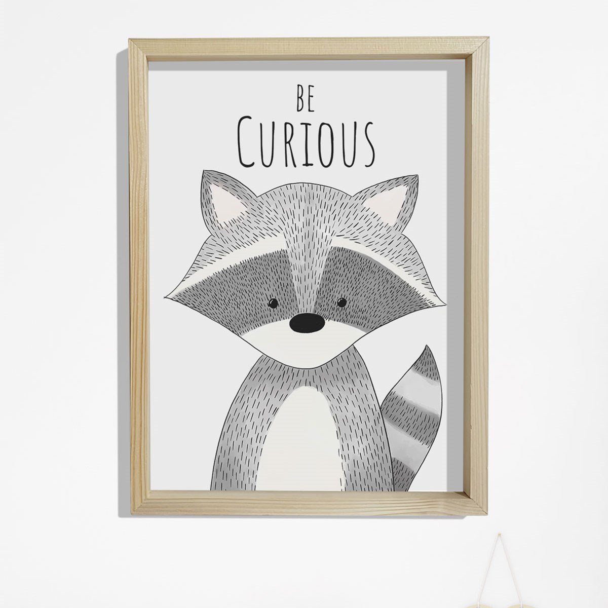 Doğal Çam Çerçeveli Bebek ve Çocuk Odası Duvar Tablosu Meraklı Ol - Rakun