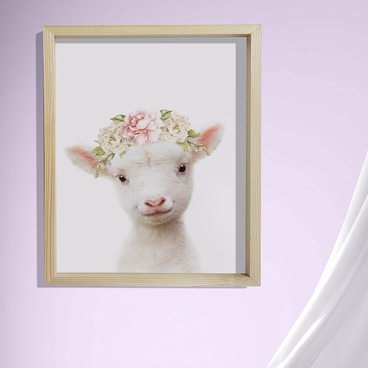 Doğal Çam Çerçeveli Bebek ve Çocuk Odası Duvar Tablosu Çiçekli Kuzu