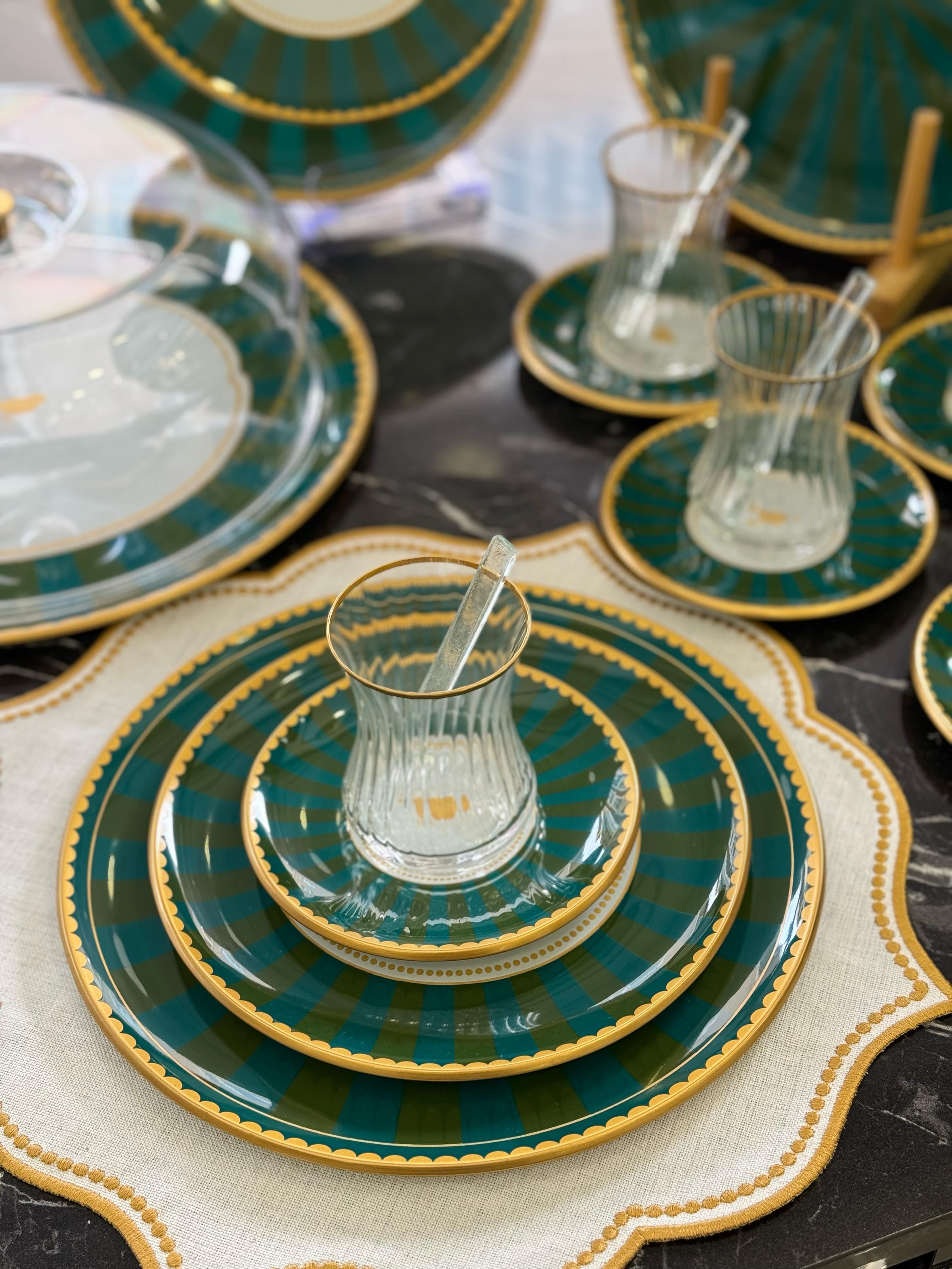 34 Parça Iwon Green Yaldızlı 6 Kişilik Pasta Çay Servis İkram Takımı
