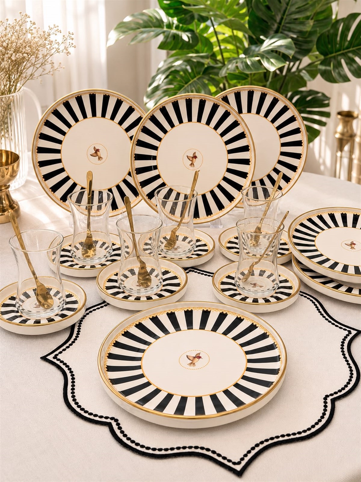 18 Parça Modern Piano Black Bird Pasta Çay Saati Seti