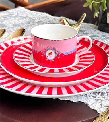 19 Parça Prilla Porselen Pasta Seti