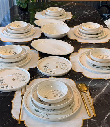 24 Parça Lotus Arte Porselen Yemek Takımı 