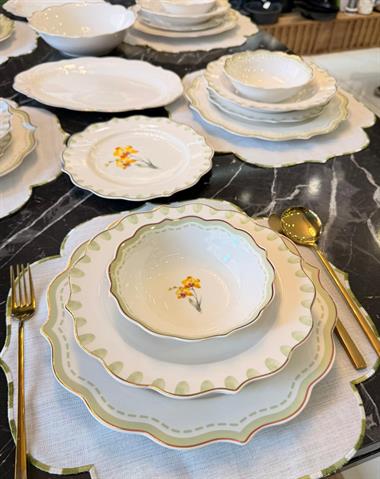 24 Parça Soft Bloom Porselen Yemek Takımı 