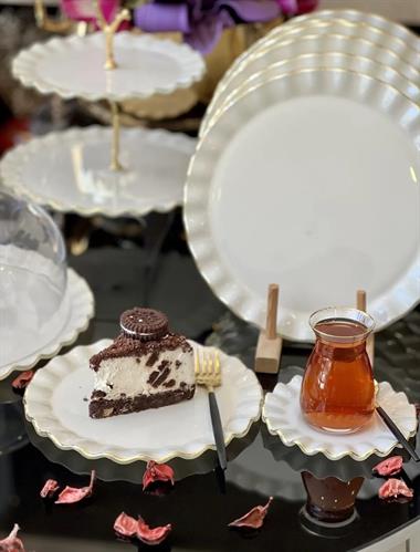 28 Parça Solid Krem Altın Yaldızlı 6 Kişilik Pasta Çay Servis İkram Takımı