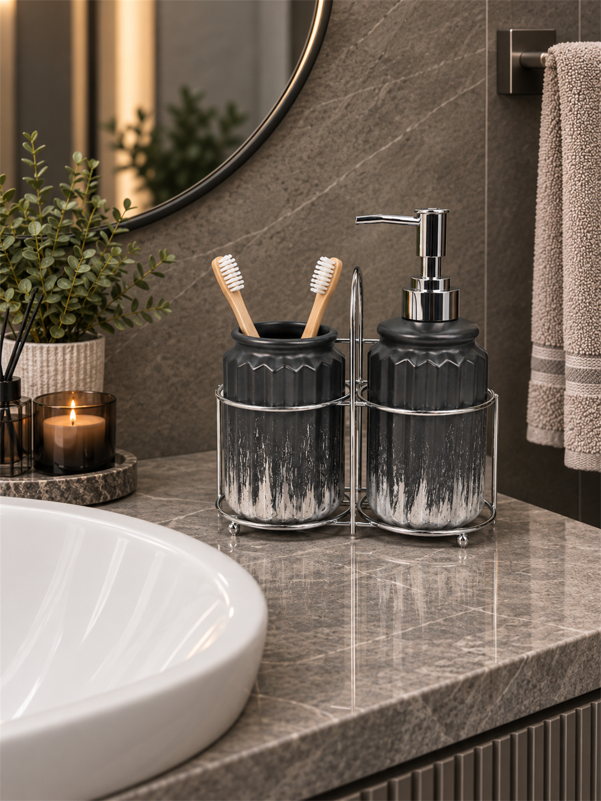 3 Parça Liva Banyo Seti - Siyah Gümüş