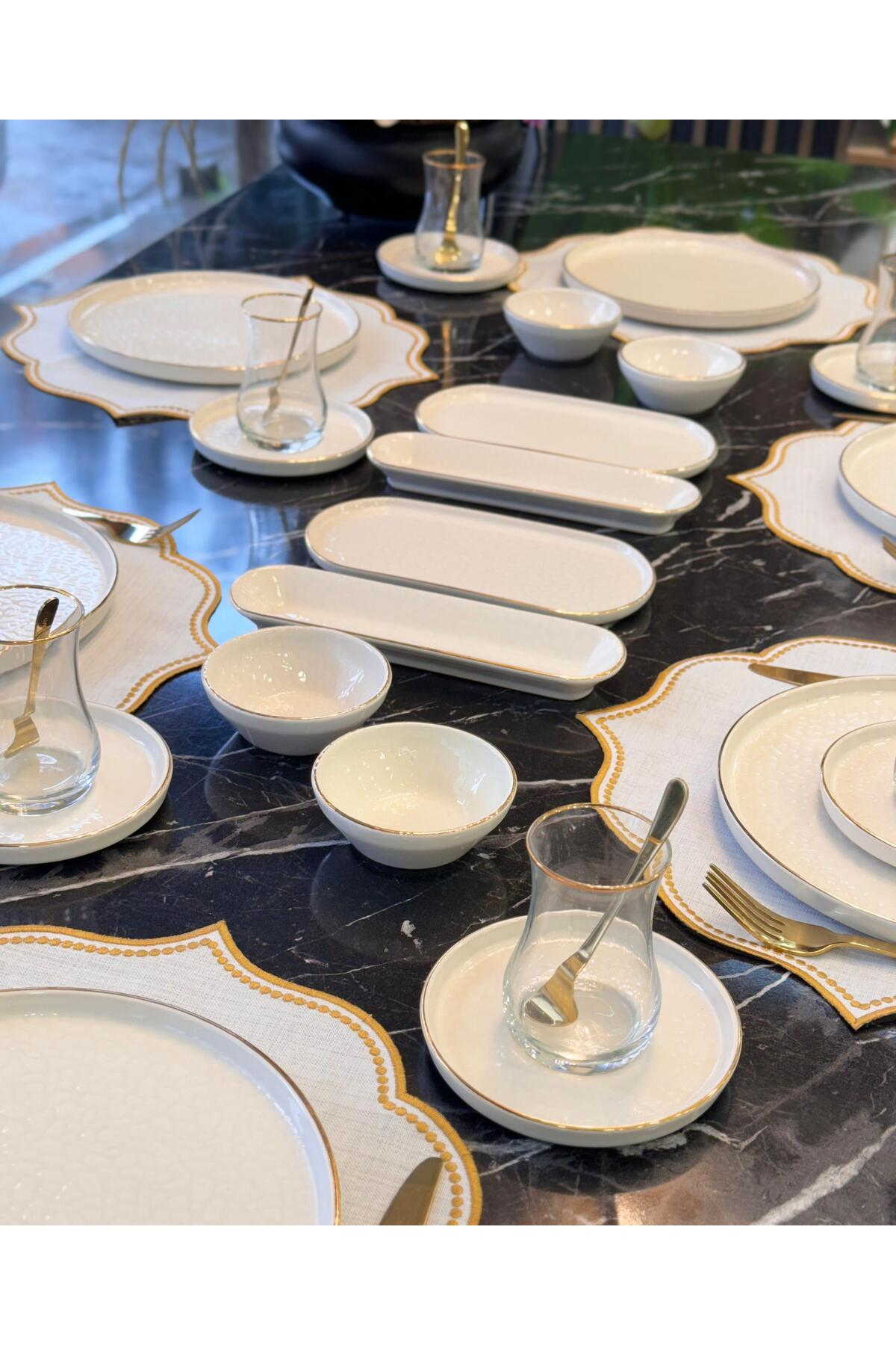 32 Parça Modern Krem Gold Kahvaltı Takımı