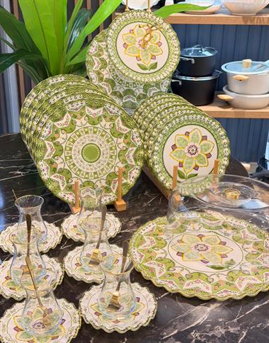 34 Parça Montsechia Vidalii  Yaldızlı 6 Kişilik Pasta Çay Servis İkram Takımı