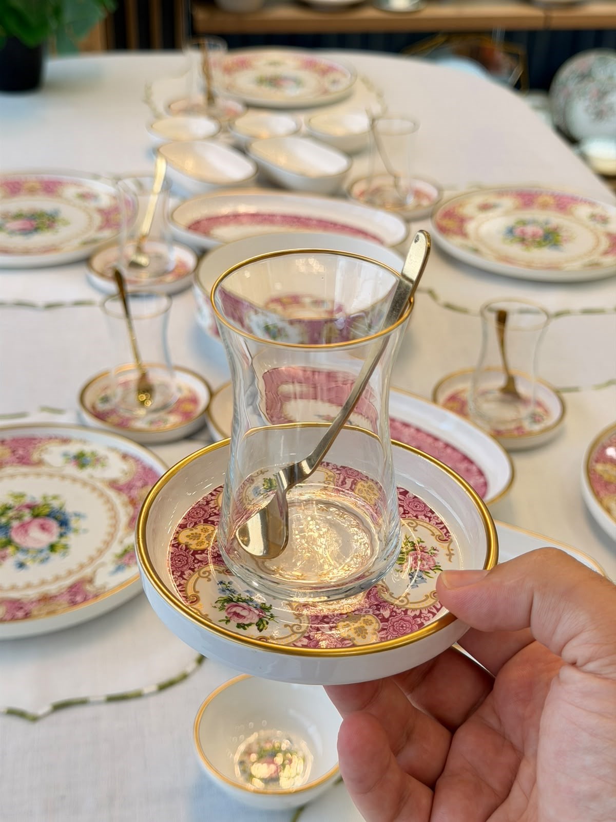 37 Parça Modern Royal Boutique Kahvaltı Takımı Gold
