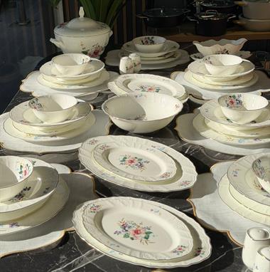 62 Parça 12 Kişilik Porselen Yemek Takımı Green Garden