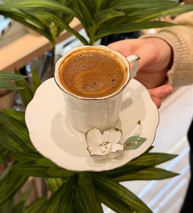 6lı Porselen White Flower Kahve Fincanı