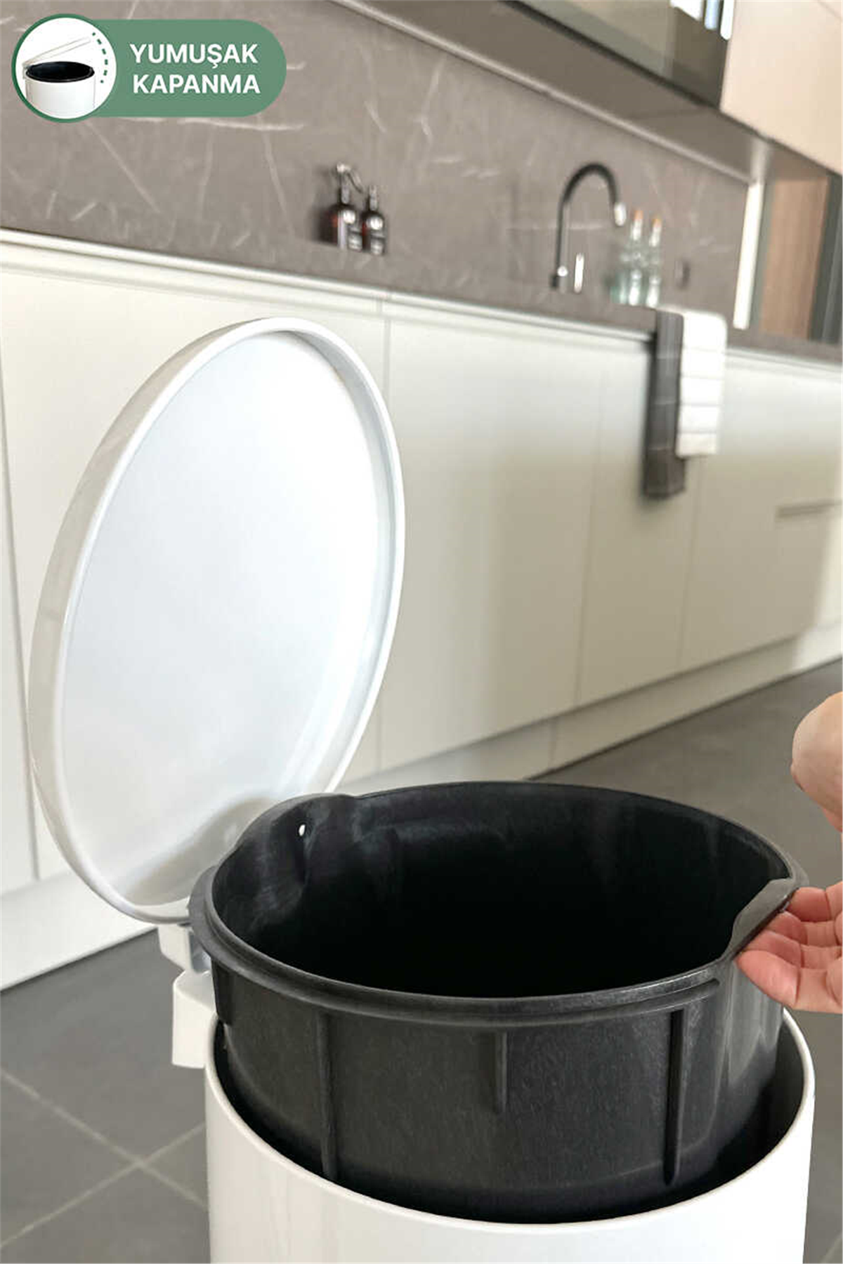 Cigo Pedallı Banyo Mutfak ofis  Çöp Kovası 12Lt Beyaz Iç Kısım Siyah