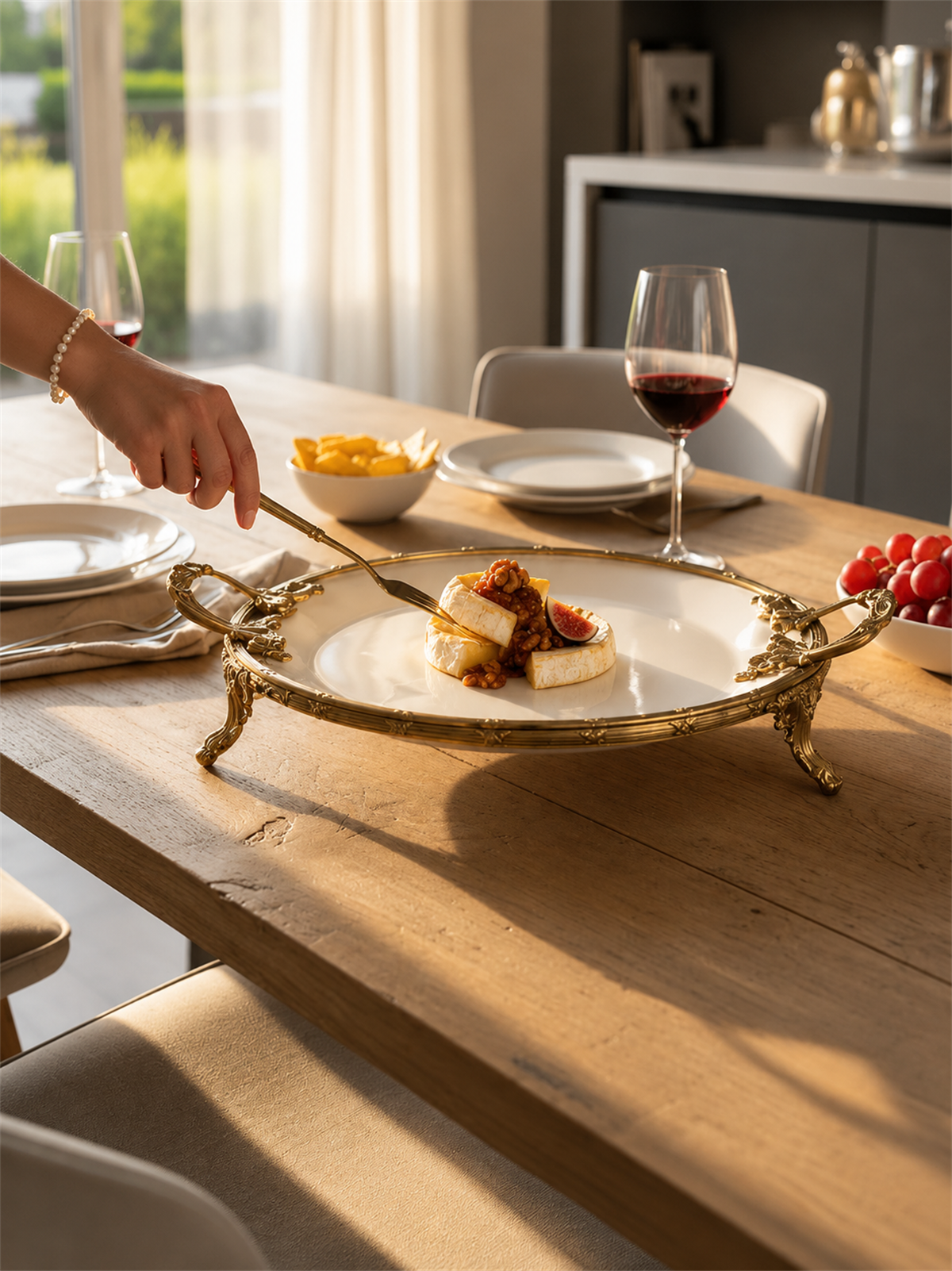 Classy Oval Porselen Lüks Ayaklı Sunum Tabağı - Gold