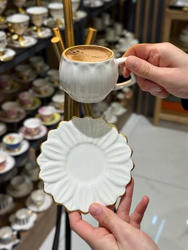 6 Kişilik Daisy Flora Beyaz  Kahve Fincanı 