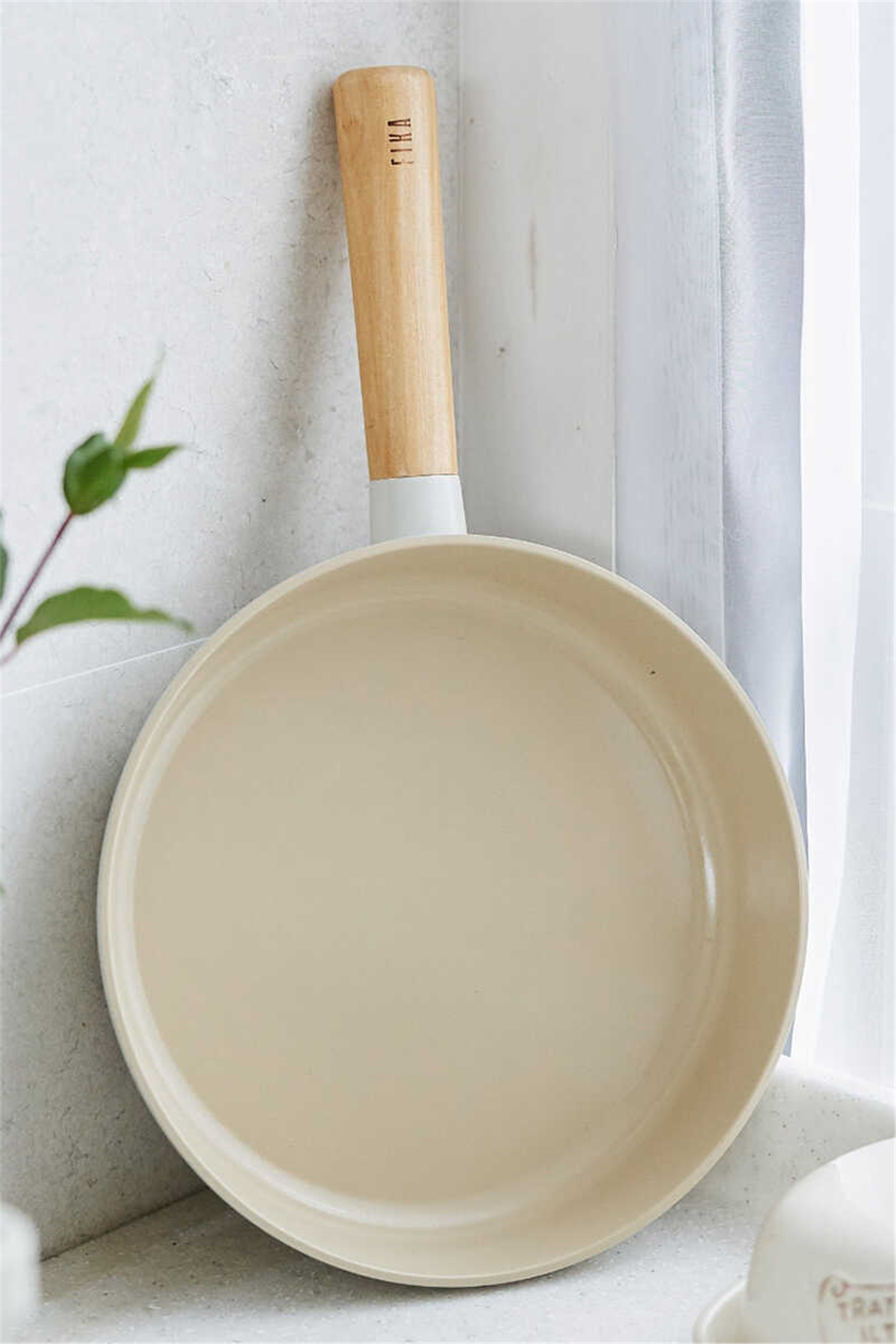 Fika Seramik Kaplama Tava 28 CM - Bej