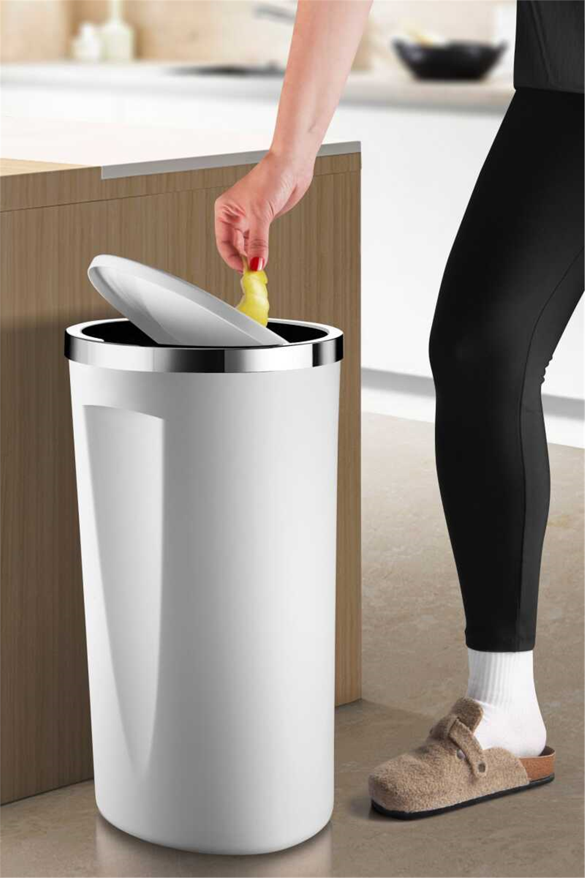 Lenox 35 LT Döner Kapaklı Banyo Mutfak Ofis Çöp Kovası - Beyaz