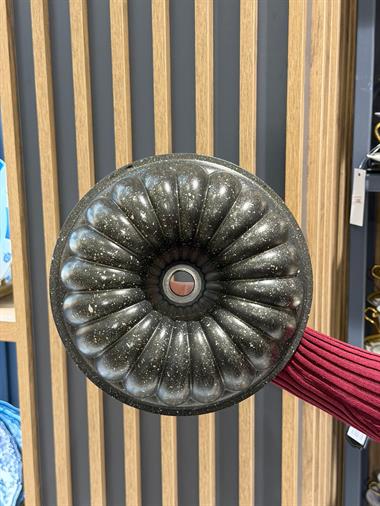 Line Dilimli Kek Kalıbı Siyah 