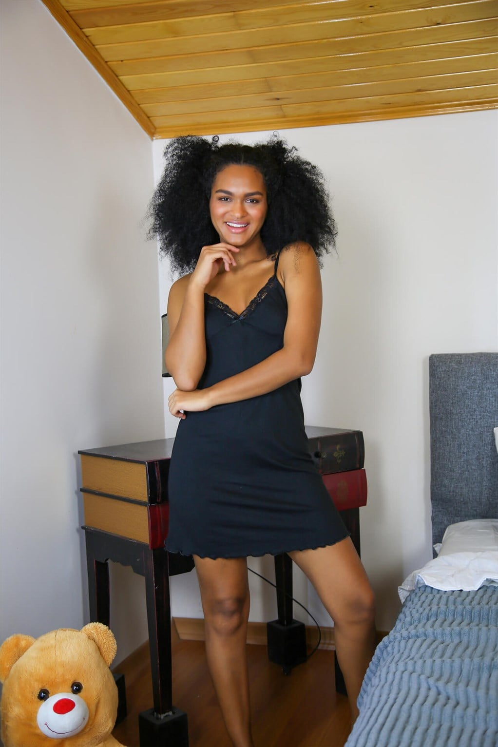 Akbeniz İp Askılı Gecelik 610