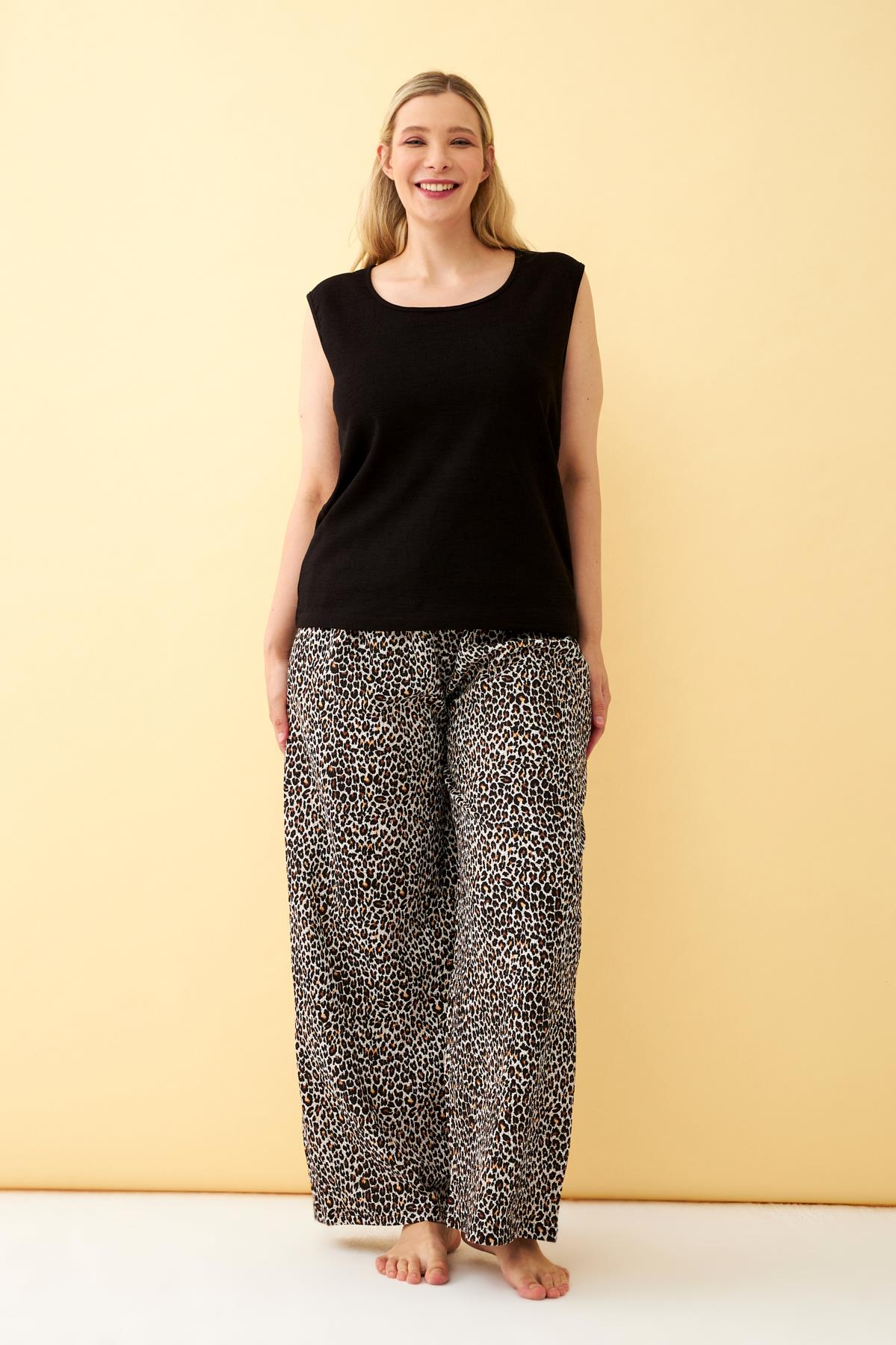 Akbeniz Kadın Büyük Beden Leopar Desenli Bürümcük Kumaş Rahat Tek Alt