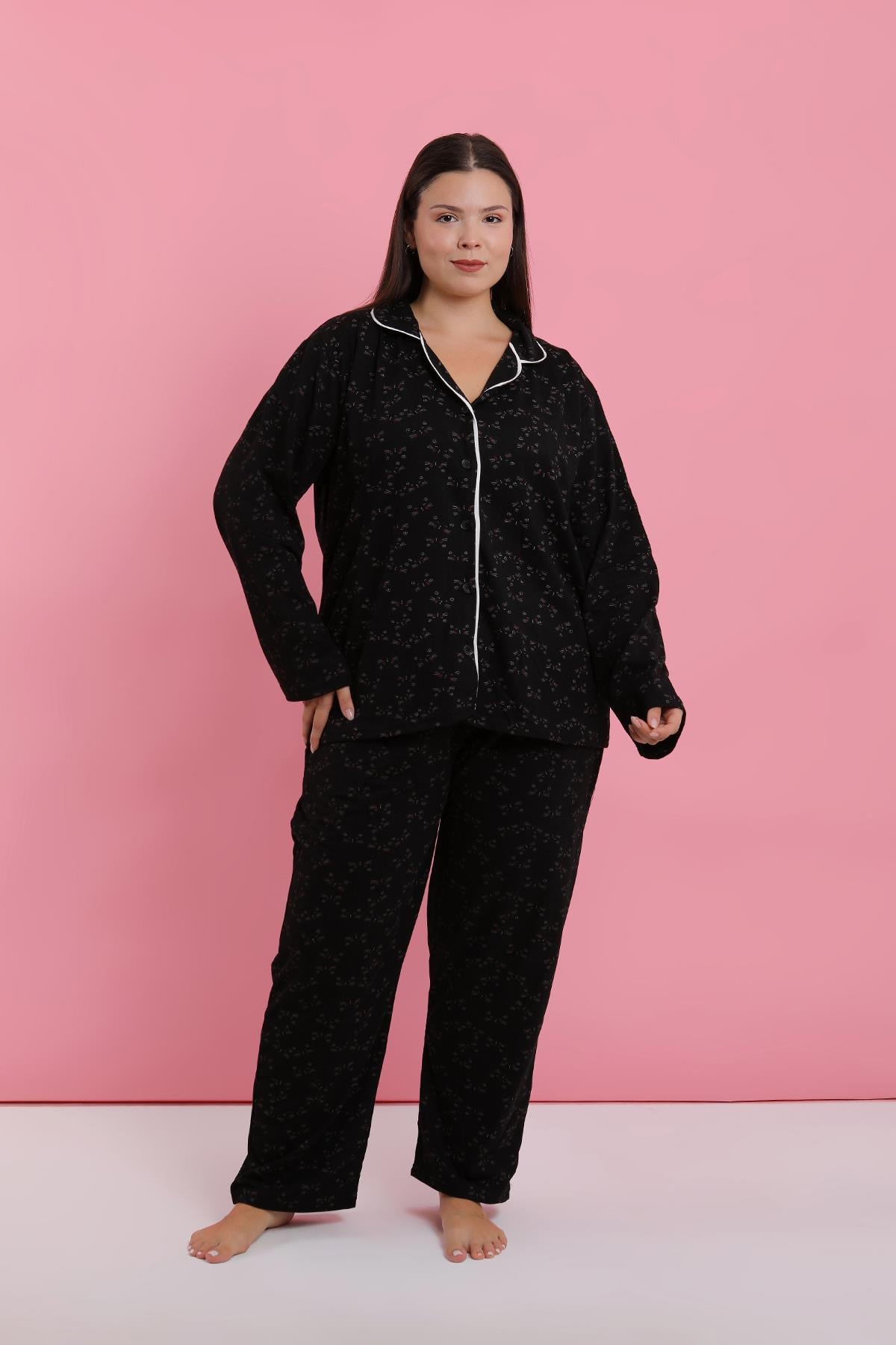 Akbeniz Kadın Büyük Beden Siyah Beyaz Biyeli Desenli Düğmeli Pijama Takımı