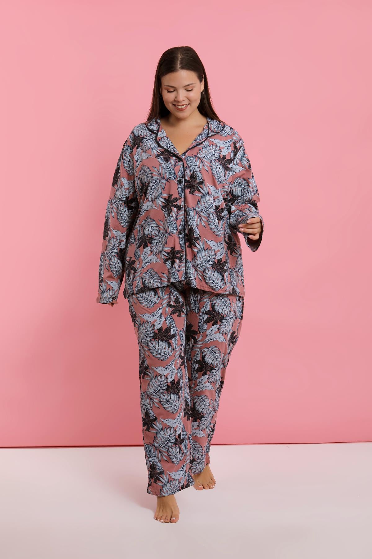 Akbeniz Kadın Büyük Beden Somon Yaprak Desenli Düğmeli Pijama Takımı
