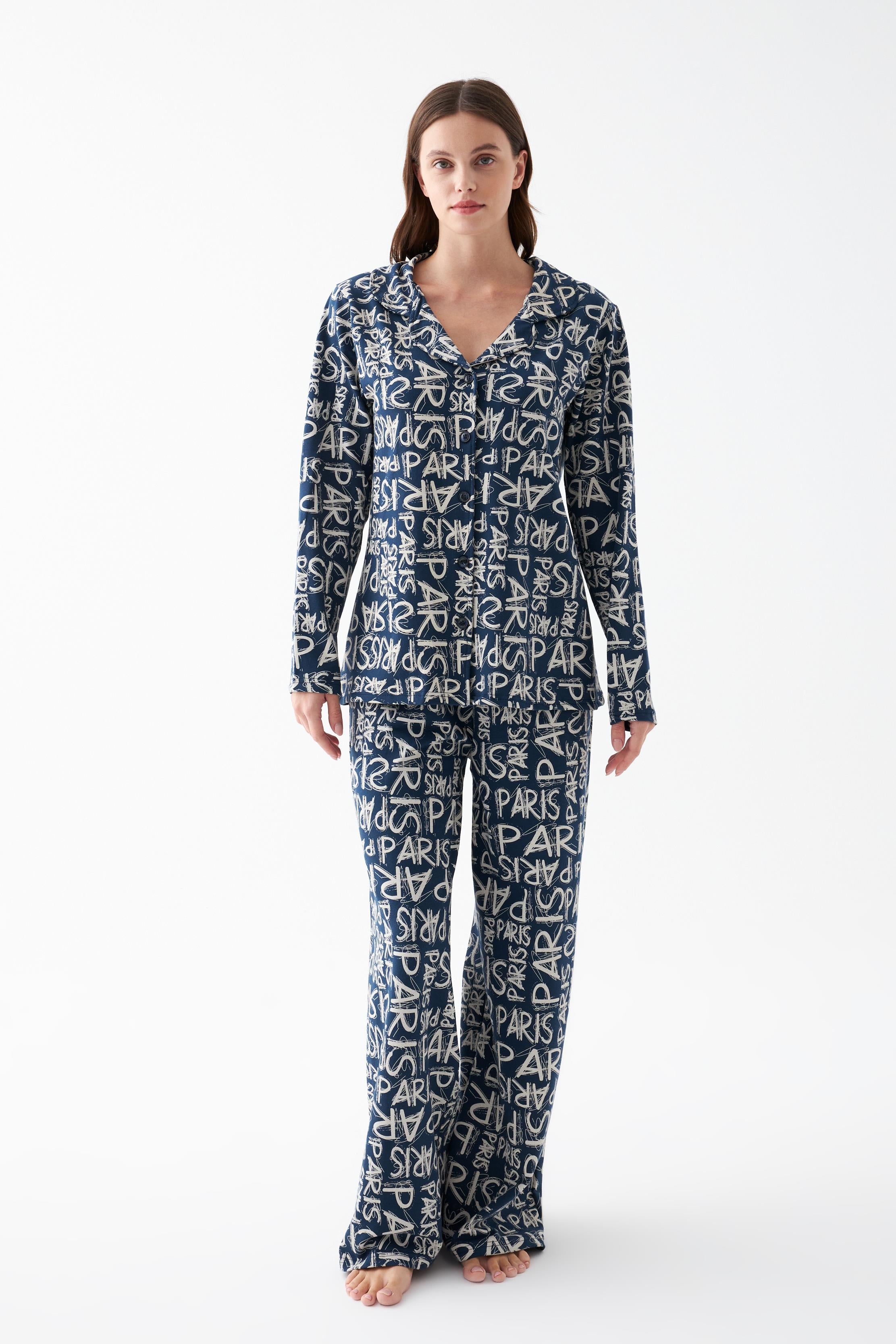 Akbeniz Kadın Lacivert “Paris” Yazı Desenli Düğmeli Pamuklu Pijama Takımı