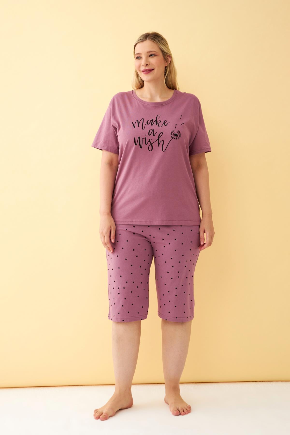 Akbeniz Kadın Mürdüm “Make a Wish” Yazılı Büyük Beden Kapri Pijama Takımı