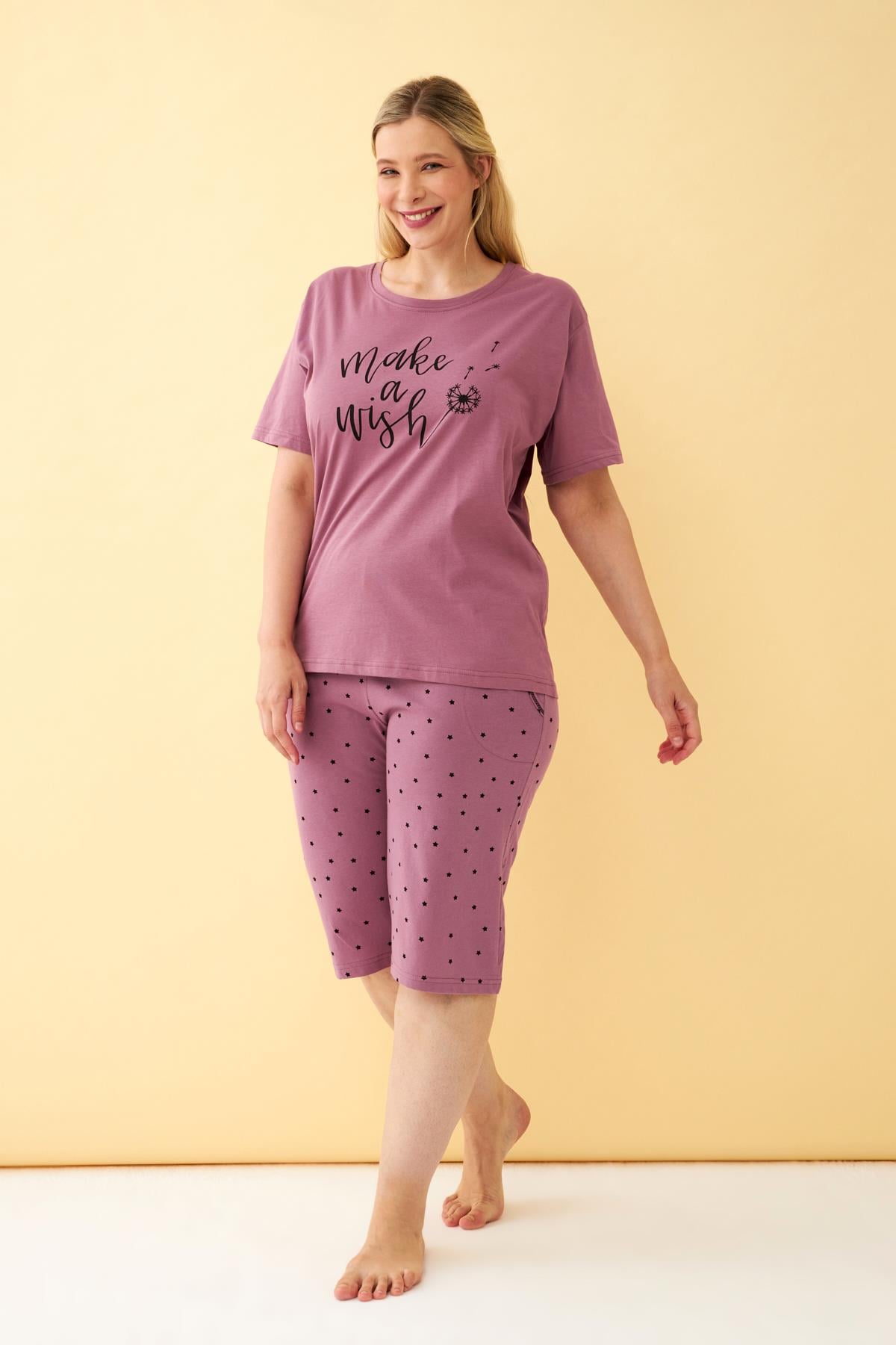 Akbeniz Kadın Mürdüm “Make a Wish” Yazılı Büyük Beden Kapri Pijama Takımı