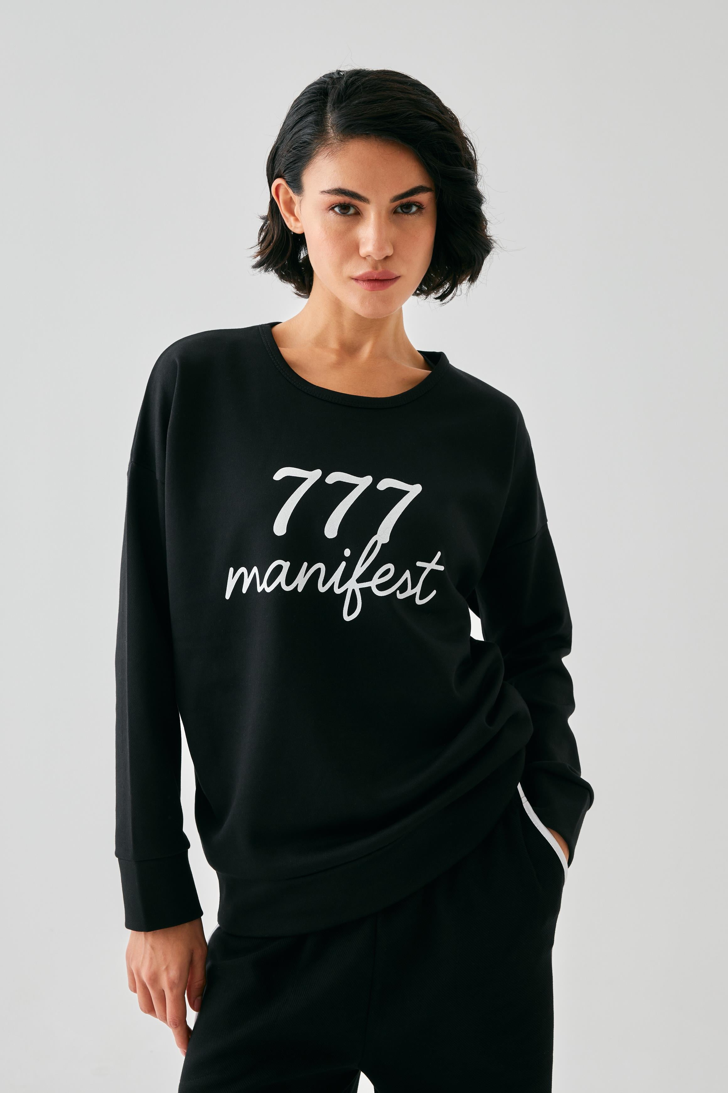 Akbeniz Kadın Siyah 777 Manifest Oversize 2 İplik Eşofman Ev Giyim Takımı