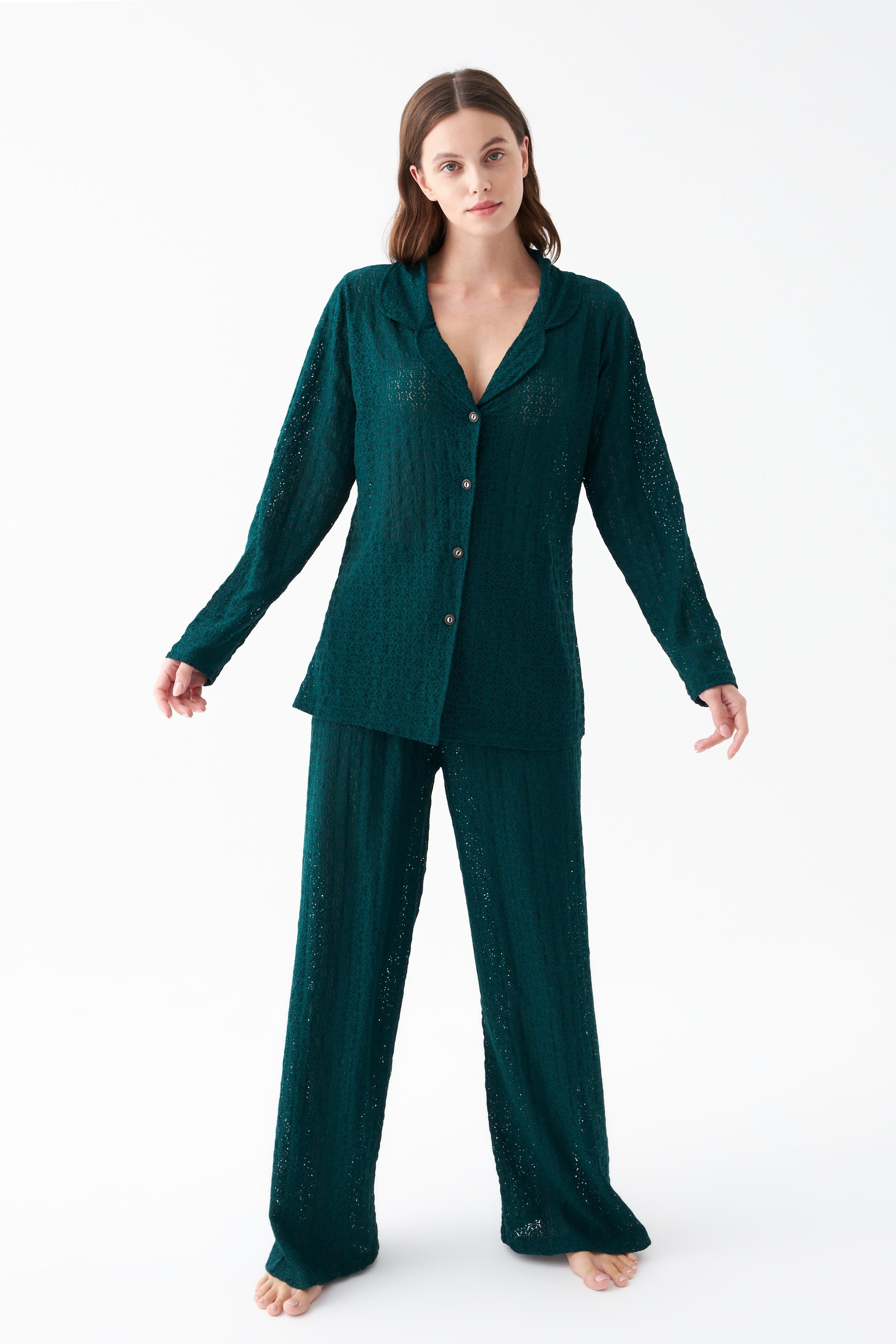 Akbeniz Kadın Zümrüt Yeşili Önden Düğmeli Rahat Kesim Pijama Takımı