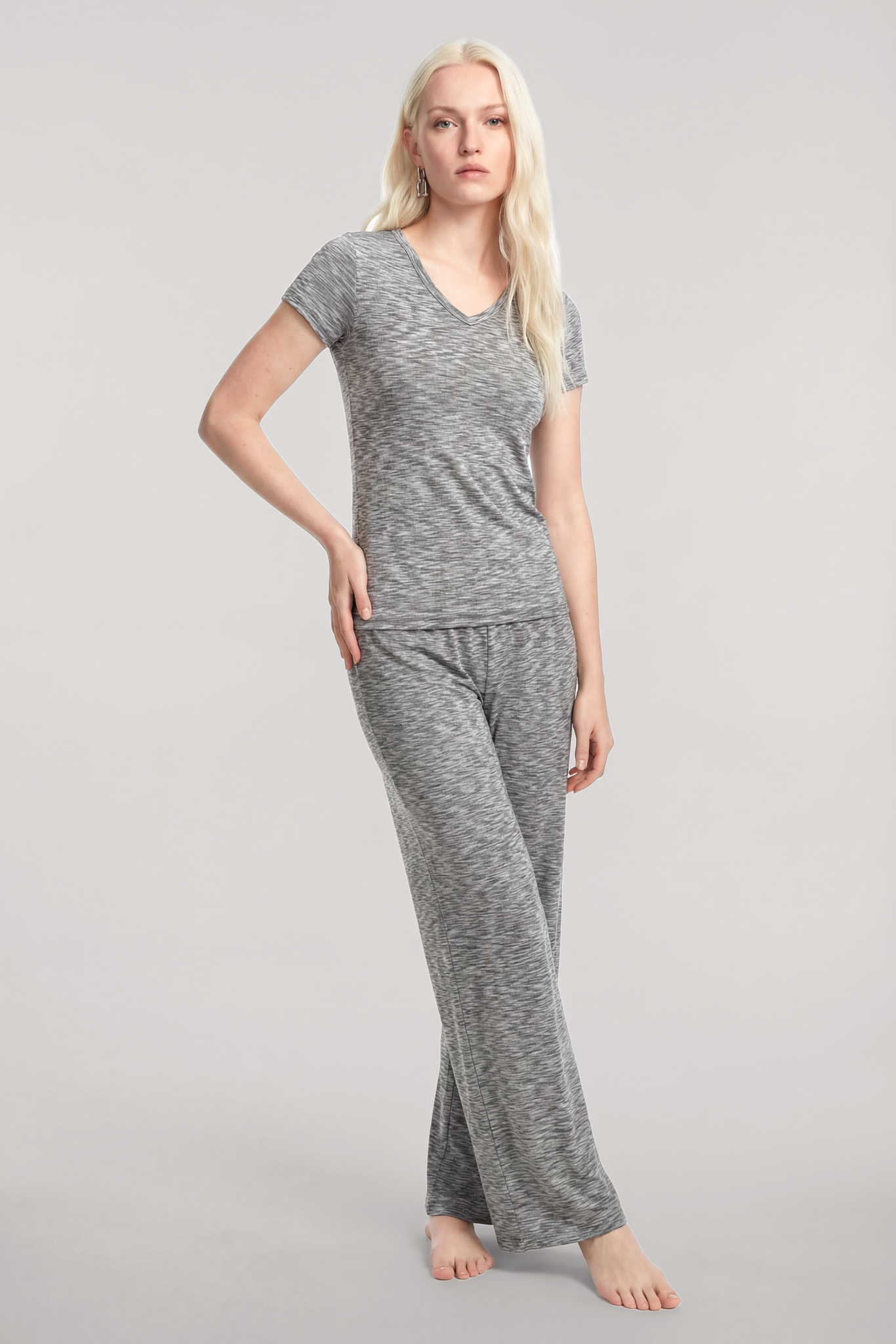 Akbeniz V Yaka Yumuşak Dokulu Pijama Takımı Gri